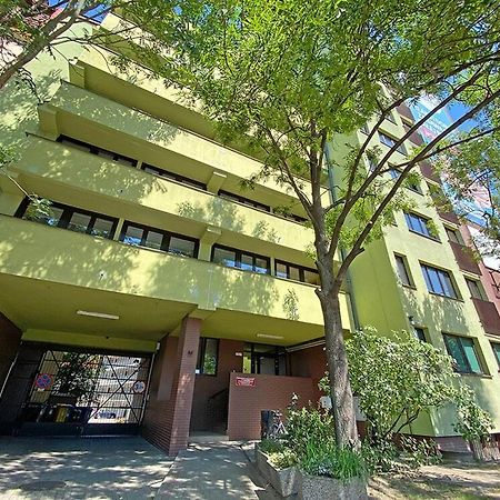 Dom Studencki Zodiak Pansiyon Wroclaw Dış mekan fotoğraf